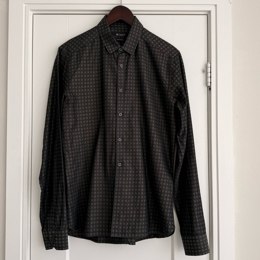 TIGER OF SWEDEN PLAID BUTTON DOWN SHIRT IN DARK GREEN